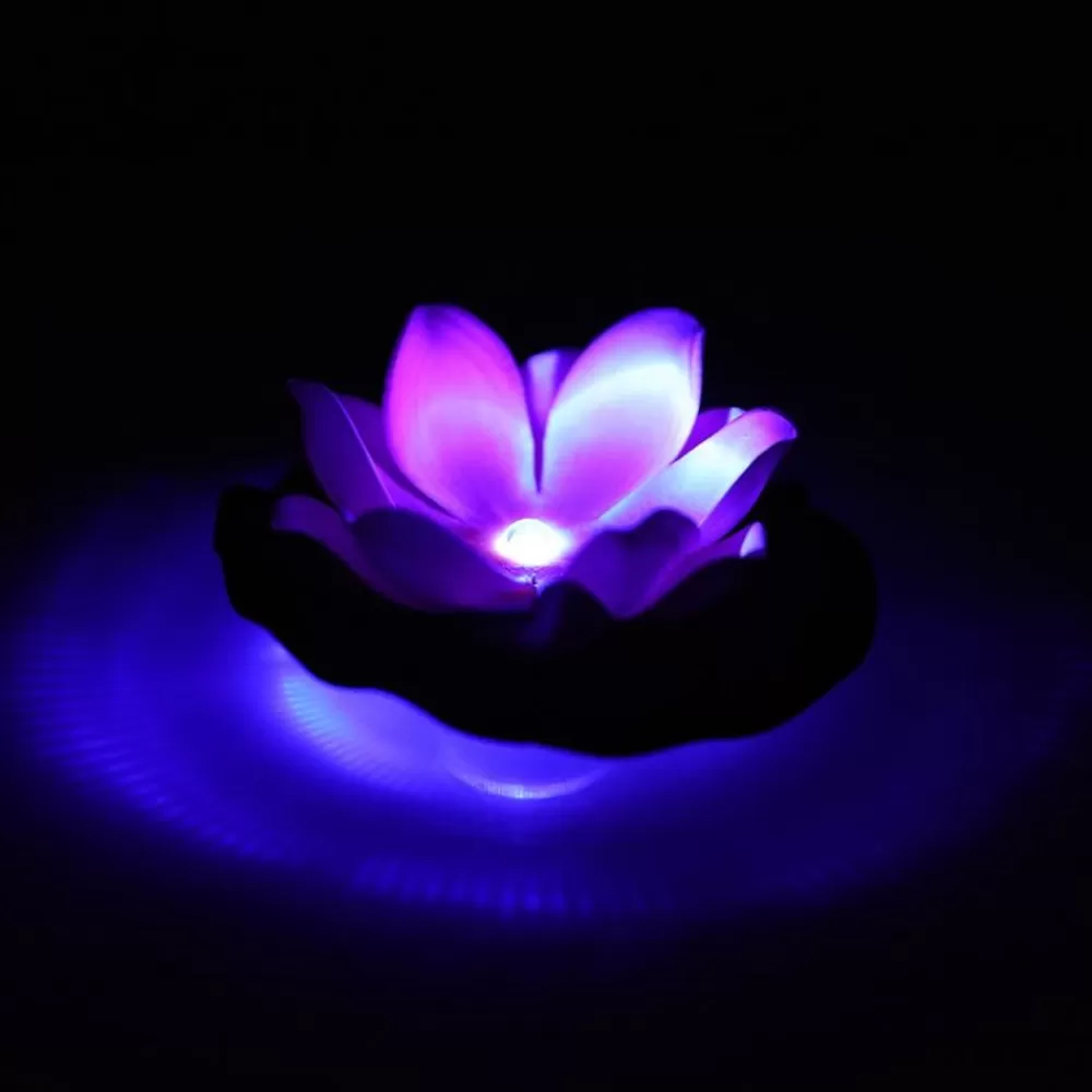 TP Leuchtdeko^Schwimmende Lotusblute Mit Led Farbwechsler 10Cm