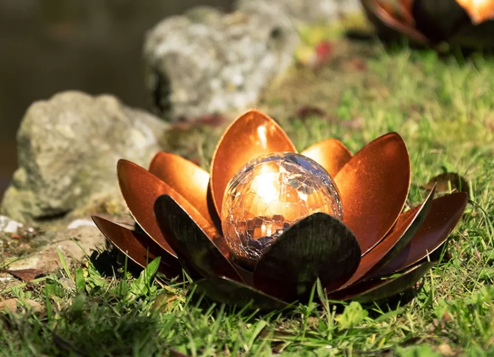 TP Leuchtdeko^Solar-Lotusblume Mit Crackleglaskugel Und Led-Beleuchtung Warmweis